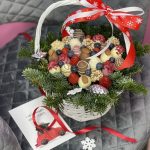 Букеты из клубники